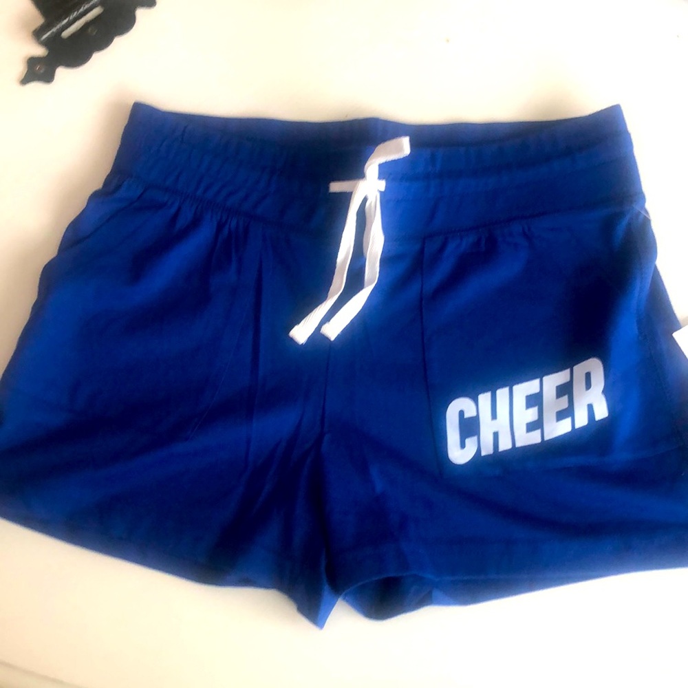 Chasse cheer shorts, NWT